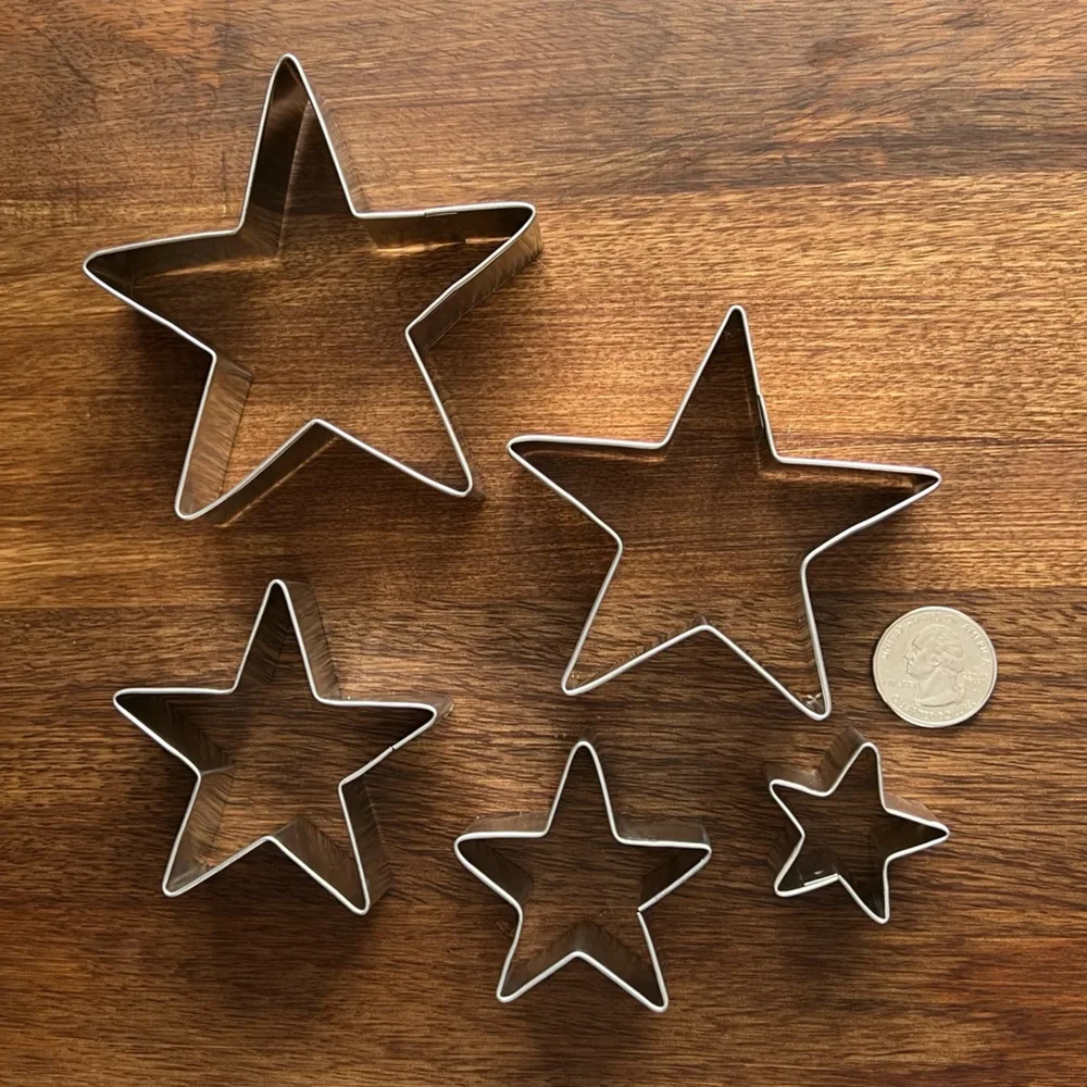 Williams Sonoma Five Piece Star Pastry/Cookie Cutter Set